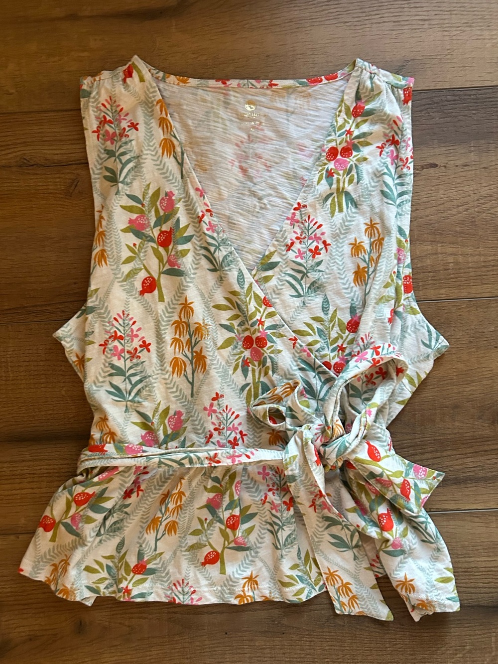 Spartina Floral Wrap Tie-Front Tank Top - XL